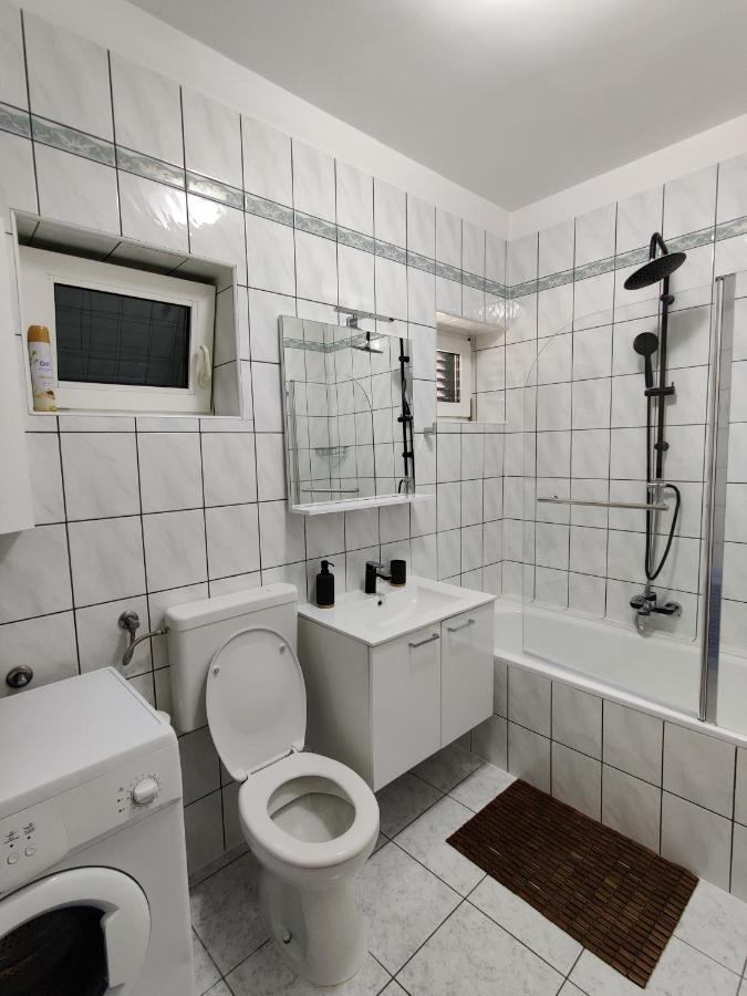 Biuk Apartments Novi Vinodolski Extérieur photo