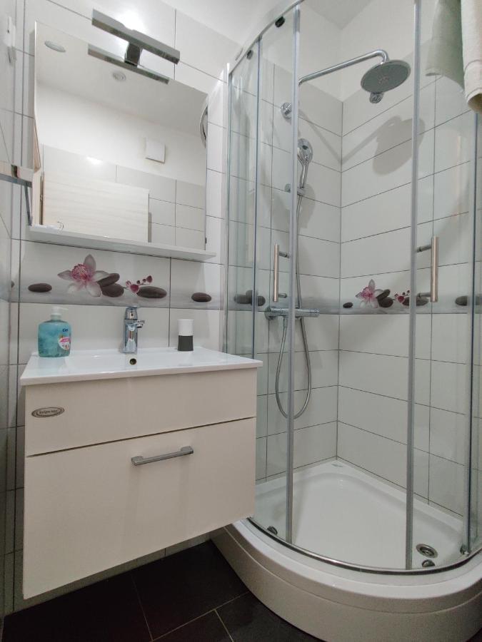 Biuk Apartments Novi Vinodolski Extérieur photo
