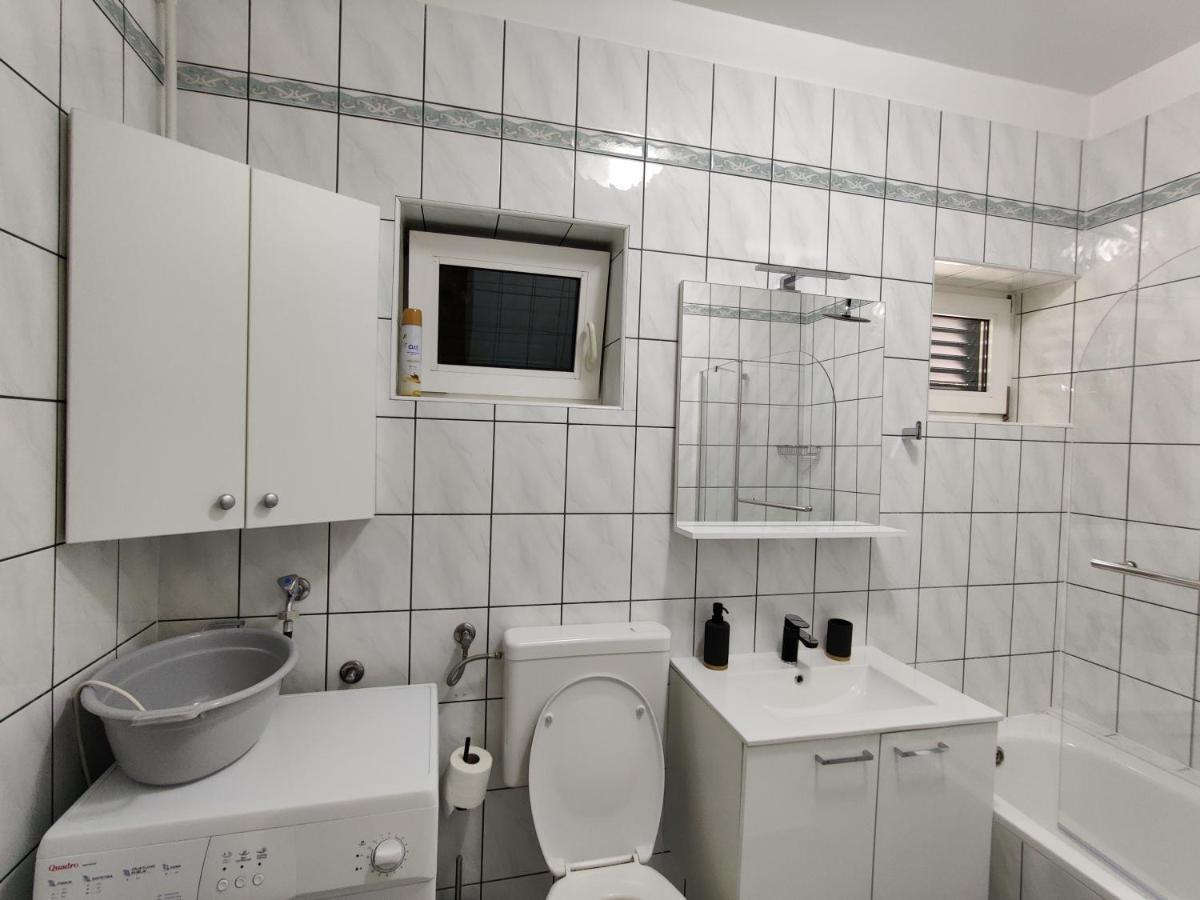 Biuk Apartments Novi Vinodolski Extérieur photo