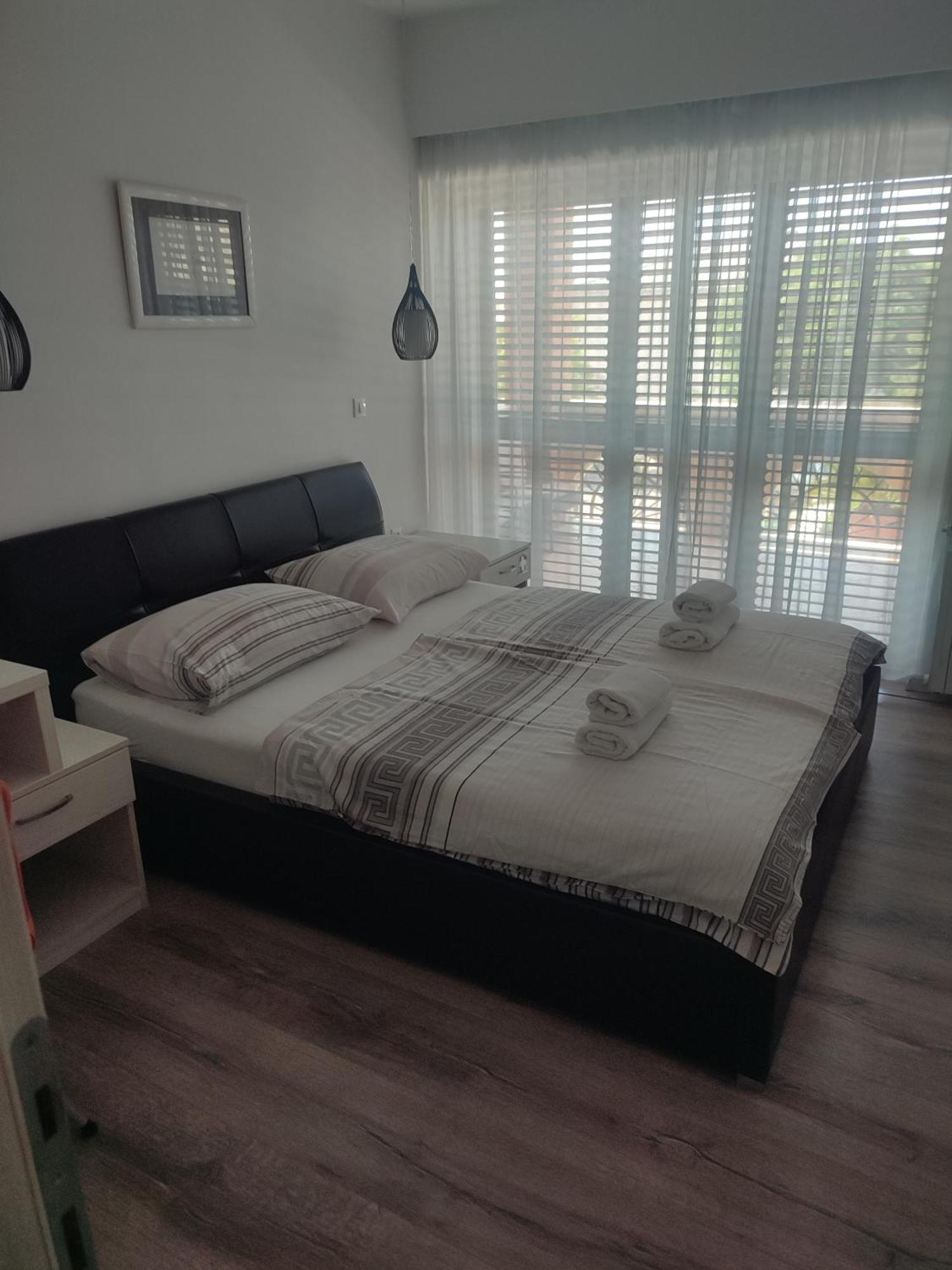 Biuk Apartments Novi Vinodolski Extérieur photo